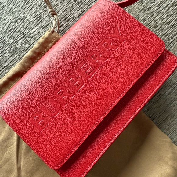 Red Burberry crossbody bag, NWT - Picture 3 of 4